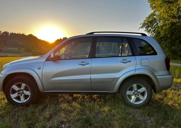 Toyota RAV4 cena 20900 przebieg: 253000, rok produkcji 2005 z Olsztyn małe 92